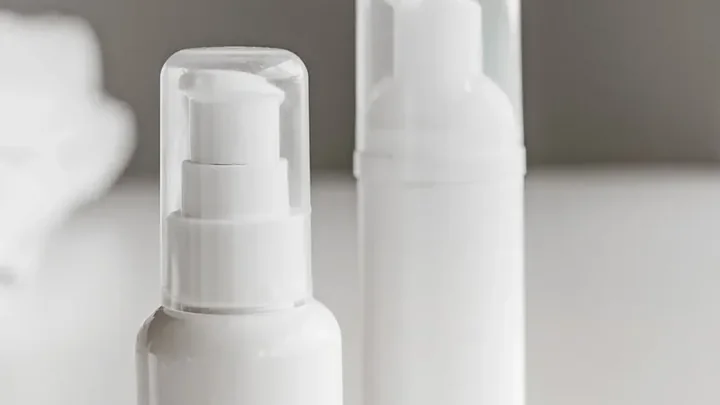Unbranded pump containers for personal and home care products